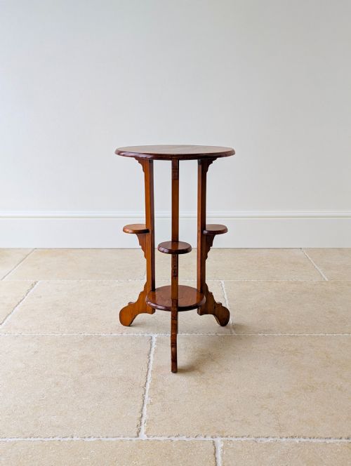 ANTIQUE EARLY 20TH CENTURY BEECH OCCASIONAL TABLE C1920 - ADDITIONAL PHOTO 4