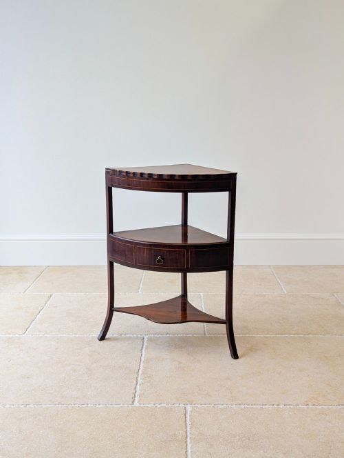 fig 1. Antique Georgian Mahogany Corner Stand c.1810