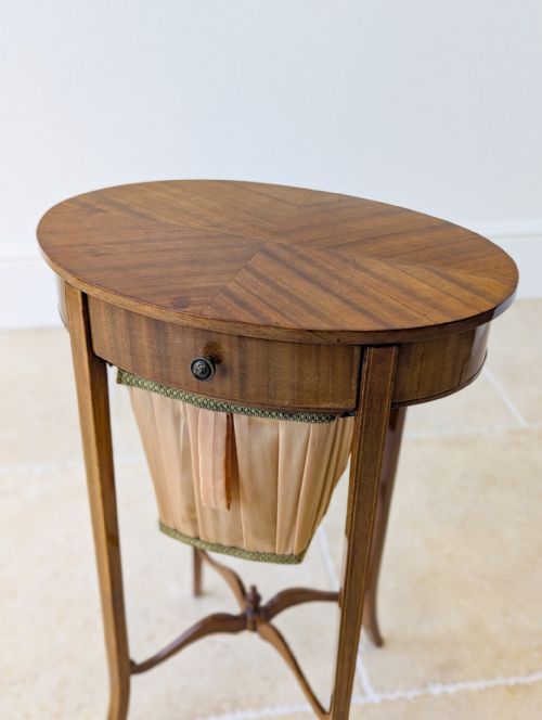ANTIQUE EDWARDIAN MAHOGANY WORK TABLE C1910 - ADDITIONAL PHOTO 2