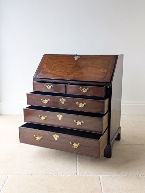ANTIQUE GEORGE III MAHOGANY BUREAU C1770 - ADDITIONAL PHOTO 3