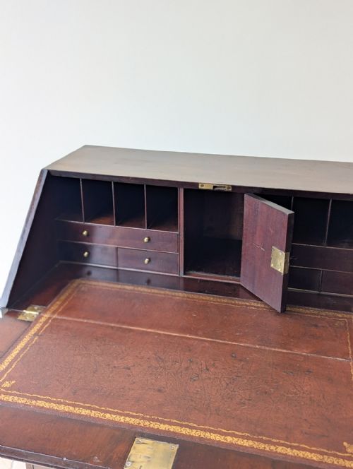 ANTIQUE GEORGE III MAHOGANY BUREAU C1770 - ADDITIONAL PHOTO 7