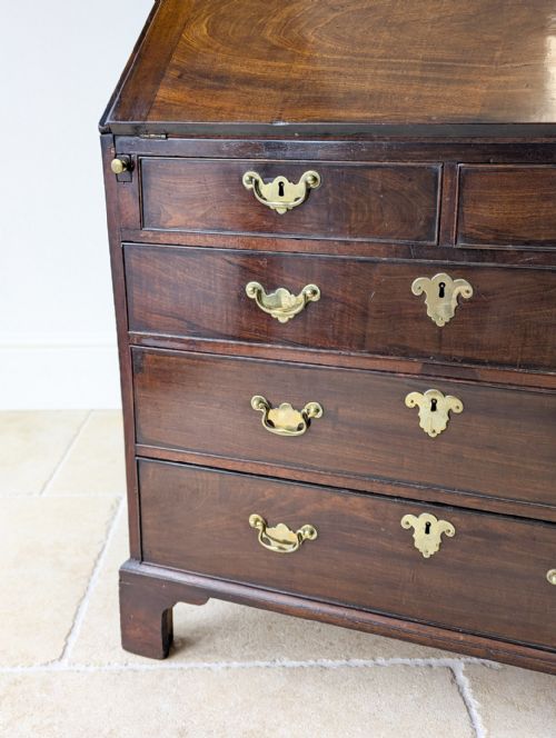 ANTIQUE GEORGE III MAHOGANY BUREAU C1770 - ADDITIONAL PHOTO 11