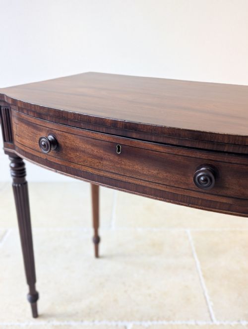 ANTIQUE REGENCY MAHOGANY BOWFRONTED SIDE TABLE C1820 - ADDITIONAL PHOTO 6