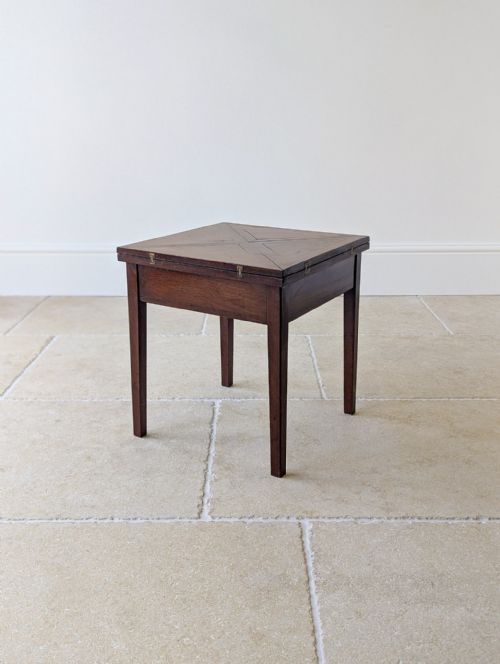 ANTIQUE EDWARDIAN MAHOGANY DIMINUTIVE ENVELOPE CARD TABLE C1910 - ADDITIONAL PHOTO 1