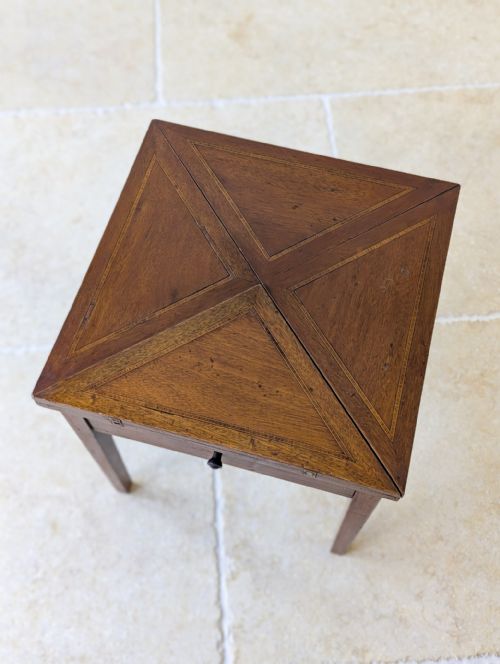 ANTIQUE EDWARDIAN MAHOGANY DIMINUTIVE ENVELOPE CARD TABLE C1910 - ADDITIONAL PHOTO 3