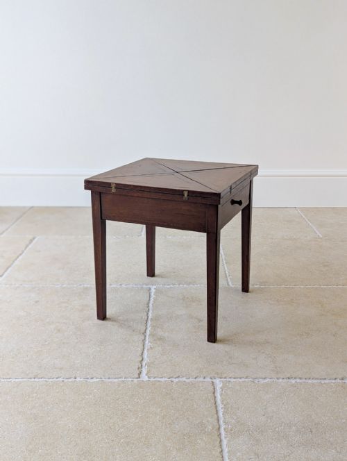 ANTIQUE EDWARDIAN MAHOGANY DIMINUTIVE ENVELOPE CARD TABLE C1910 - ADDITIONAL PHOTO 13