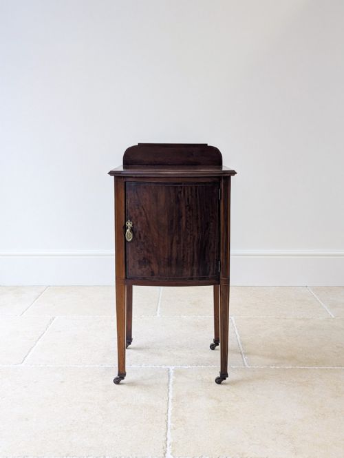 ANTIQUE VICTORIAN MAHOGANY BEDSIDE CABINET C1890 - ADDITIONAL PHOTO 3
