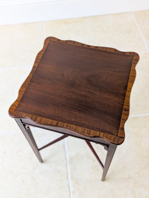 ANTIQUE EDWARDIAN MAHOGANY OCCASIONAL TABLE C1900 - ADDITIONAL PHOTO 3