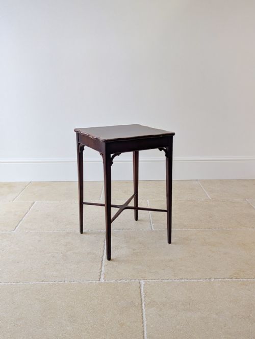 ANTIQUE EDWARDIAN MAHOGANY OCCASIONAL TABLE C1900 - ADDITIONAL PHOTO 4