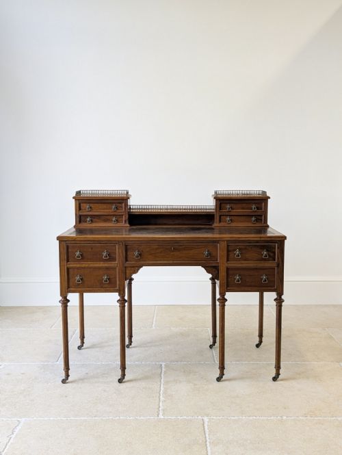 ANTIQUE VICTORIAN WALNUT WRITING DESK C1880 - ADDITIONAL PHOTO 1
