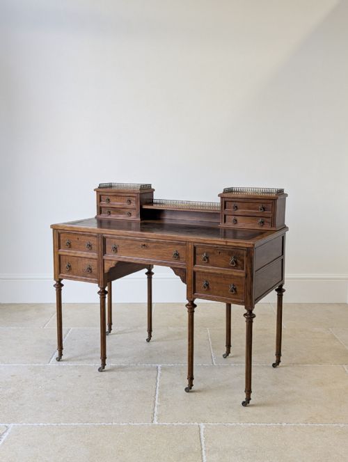 ANTIQUE VICTORIAN WALNUT WRITING DESK C1880 - ADDITIONAL PHOTO 5