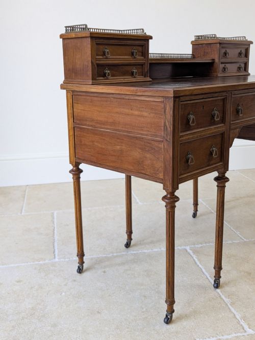 ANTIQUE VICTORIAN WALNUT WRITING DESK C1880 - ADDITIONAL PHOTO 12