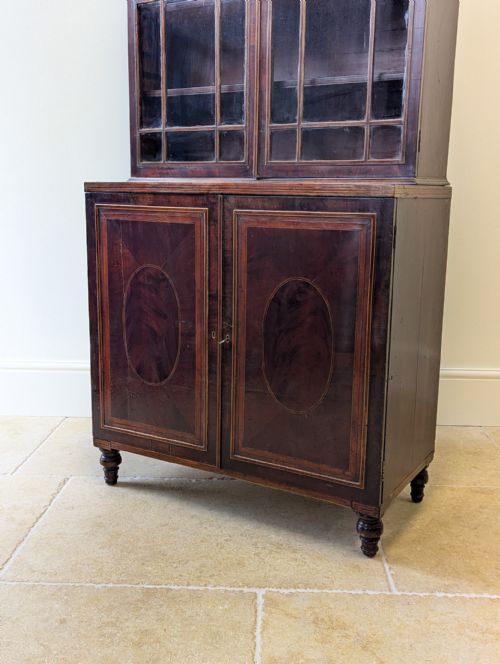 ANTIQUE GEORGIAN MAHOGANY BOOKCASE CABINET C1800 - ADDITIONAL PHOTO 6