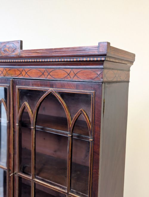 ANTIQUE GEORGIAN MAHOGANY BOOKCASE CABINET C1800 - ADDITIONAL PHOTO 10