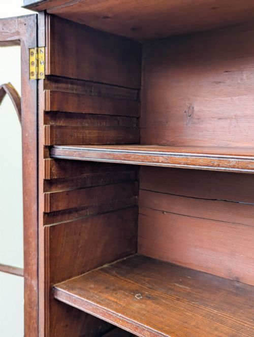 ANTIQUE GEORGIAN MAHOGANY BOOKCASE CABINET C1800 - ADDITIONAL PHOTO 14