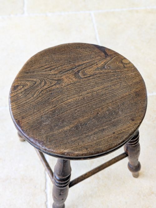 ANTIQUE EARLY VICTORIAN ELM BEECH COUNTRY STOOL C1850 - ADDITIONAL PHOTO 1