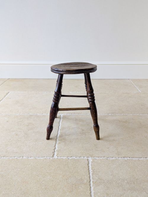 ANTIQUE EARLY VICTORIAN ELM BEECH COUNTRY STOOL C1850 - ADDITIONAL PHOTO 8
