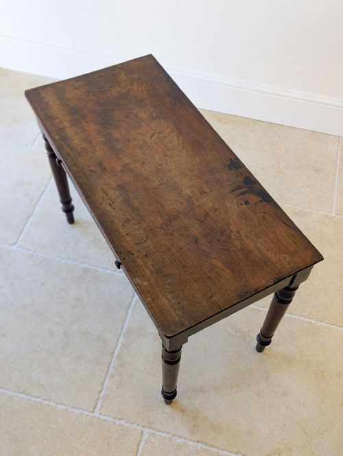 ANTIQUE EARLY VICTORIAN MAHOGANY WRITING TABLE C1840 - ADDITIONAL PHOTO 1