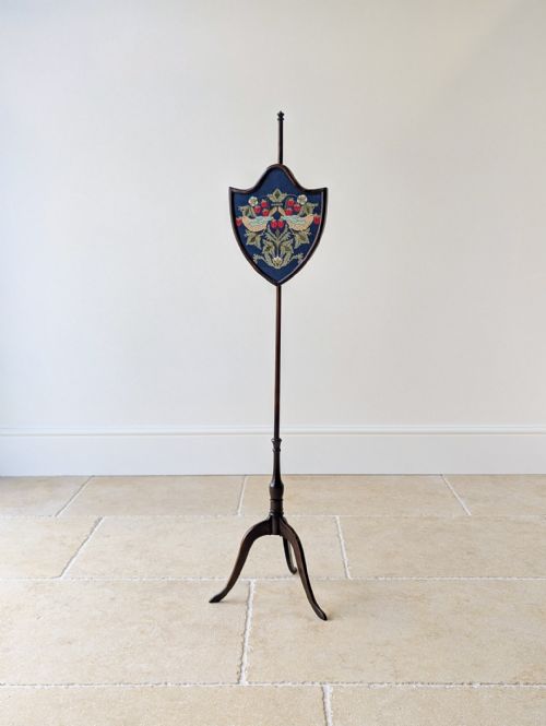 Antique George III Mahogany Tripod Pole Screen C.1800