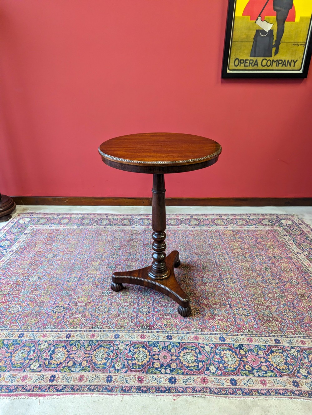 Antique Regency Circular Mahogany Pedestal Occasional Table