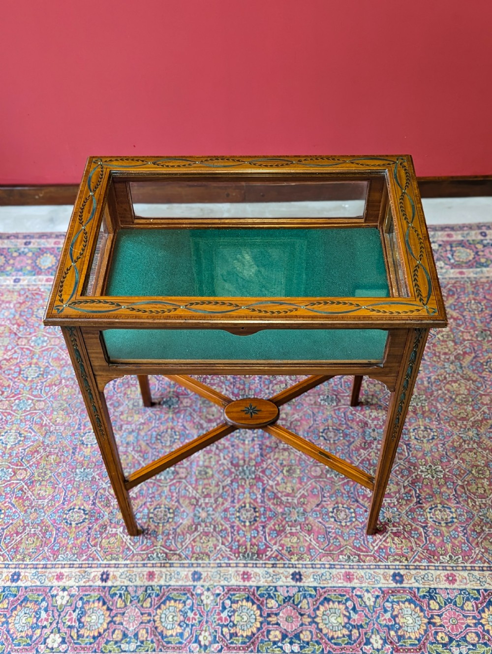 Antique Victorian Satinwood Bijouterie Table / Vitrine View VII