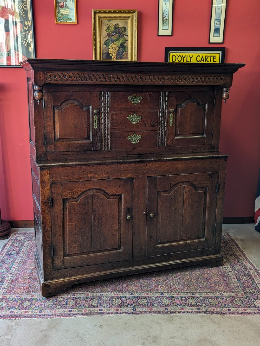 Antique 18th Century Welsh Oak Court Cupboard / Didarn View III