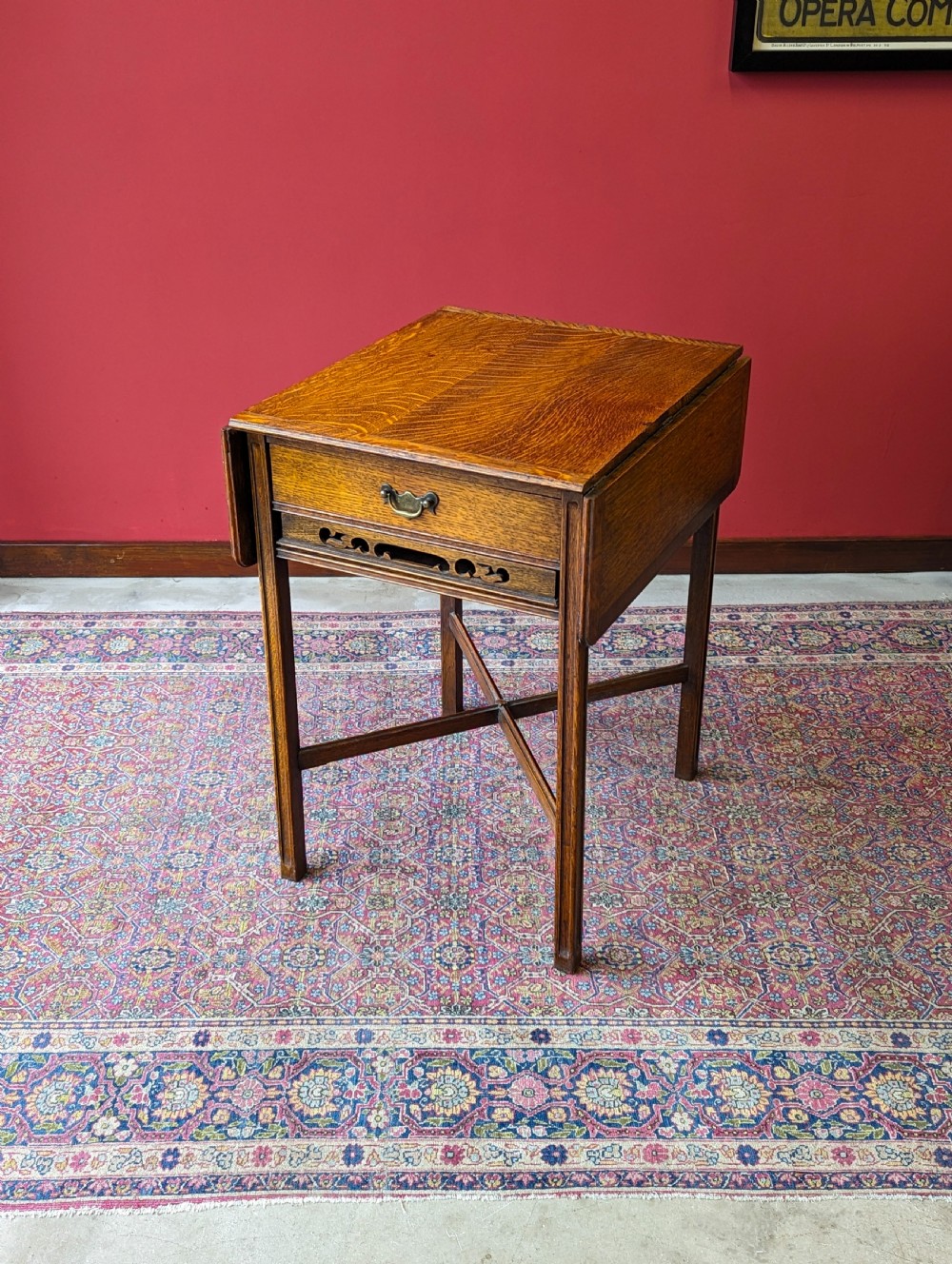 Antique Early 20th Century Golden Oak Pembroke Side Table View II