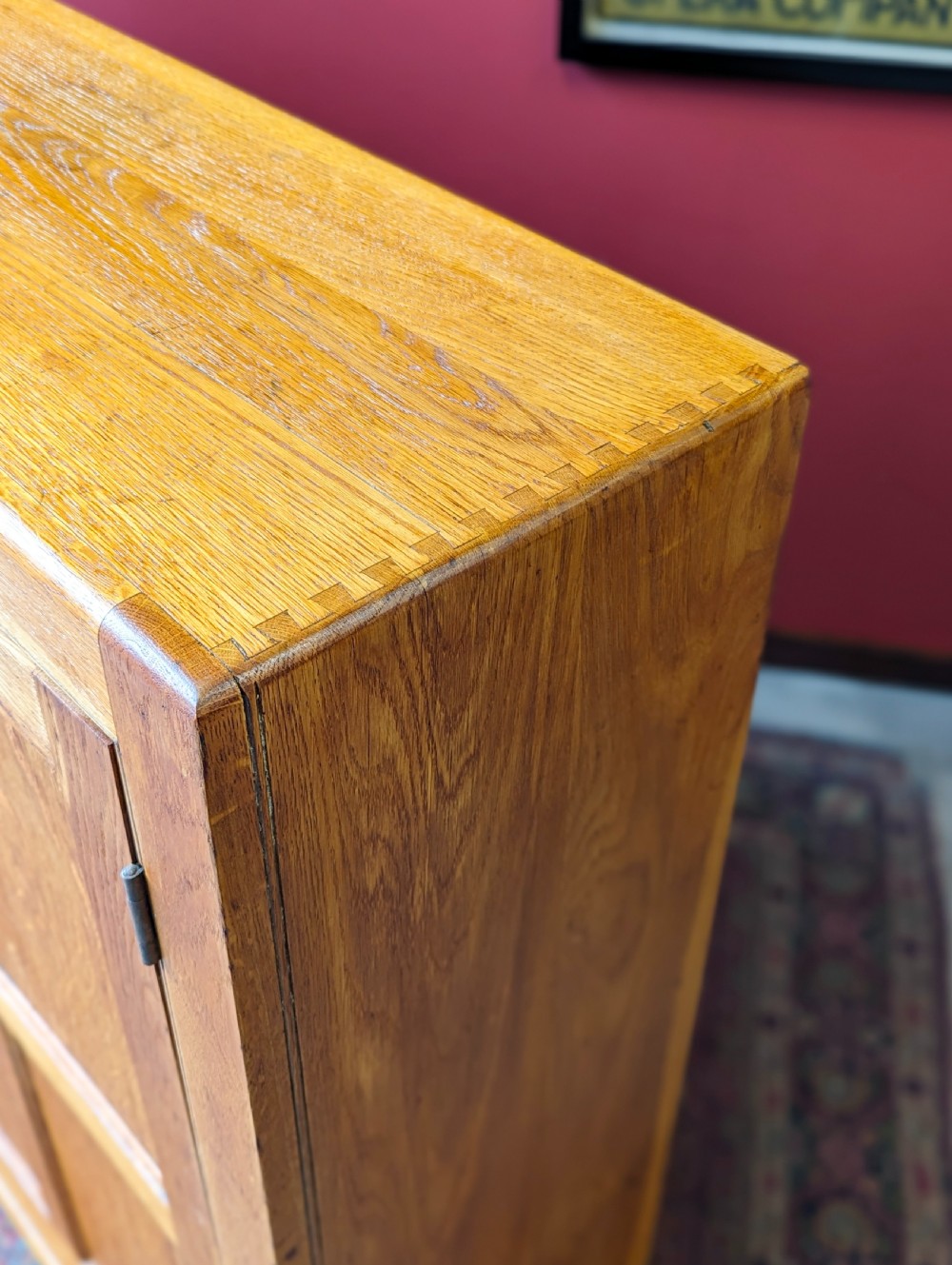 Antique Early 20th Century Large Light Oak Bookcase Cupboard View VIII