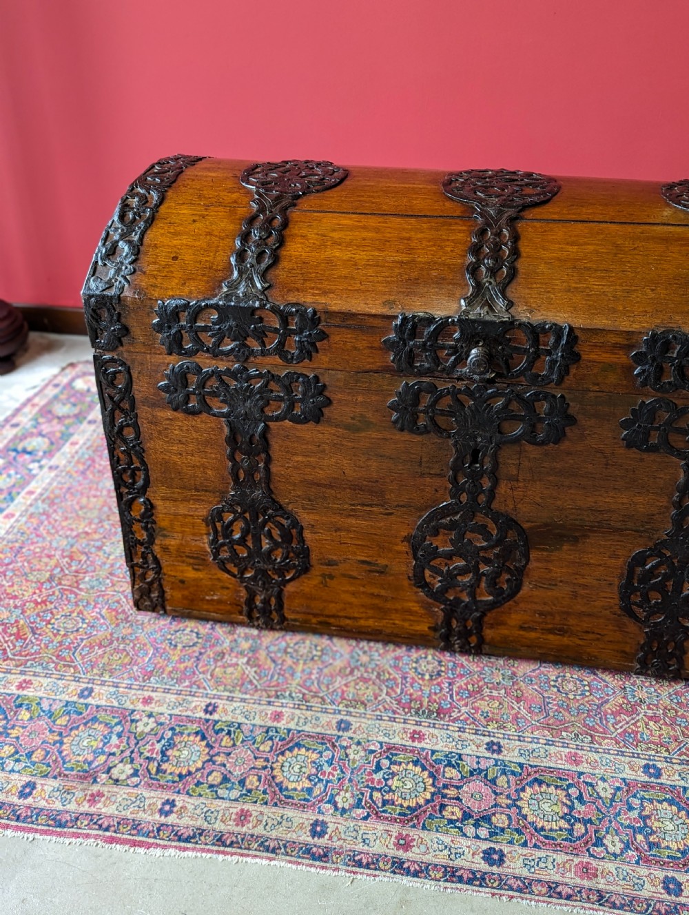 Antique Victorian Dome Topped Sea Chest View X
