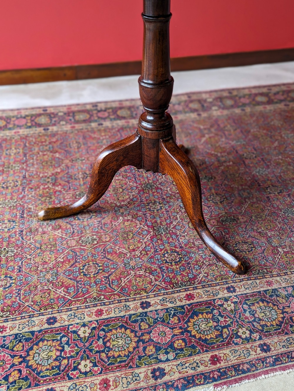 Antique Georgian Oak Tilt Top Circular Table View VIII