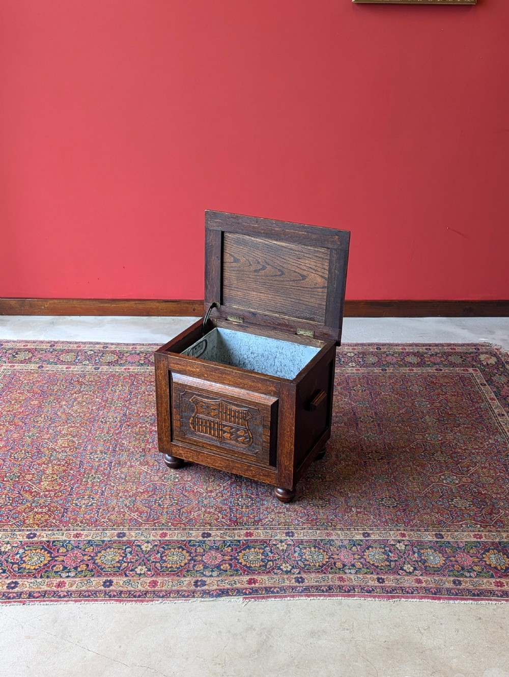 Antique Early 20th Century Arts & Crafts Style Oak Coal Box / Purdonium View IV