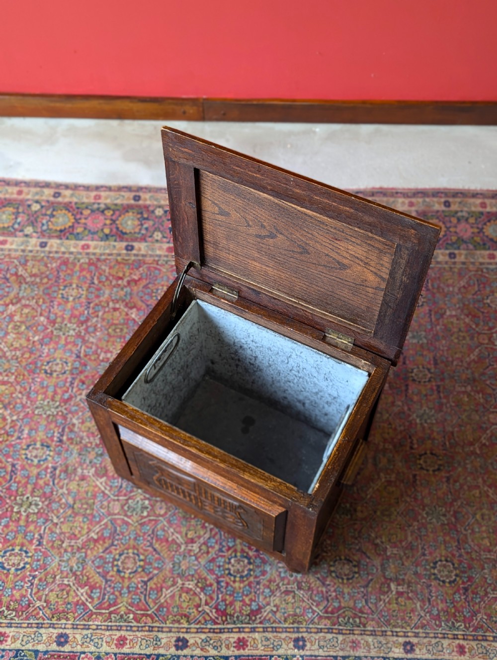 Antique Early 20th Century Arts & Crafts Style Oak Coal Box / Purdonium View V