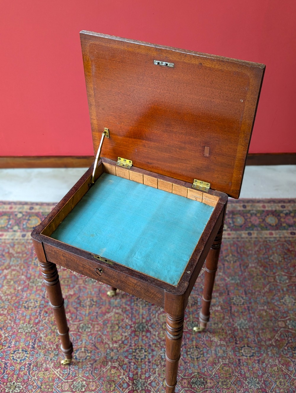 Antique Victorian Mahogany Work Table / Bedside View VI