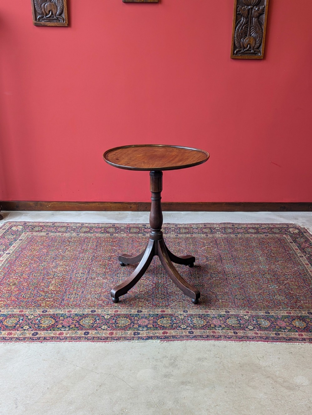 Antique Early Victorian Mahogany Circular Wine Table / Occasional Table