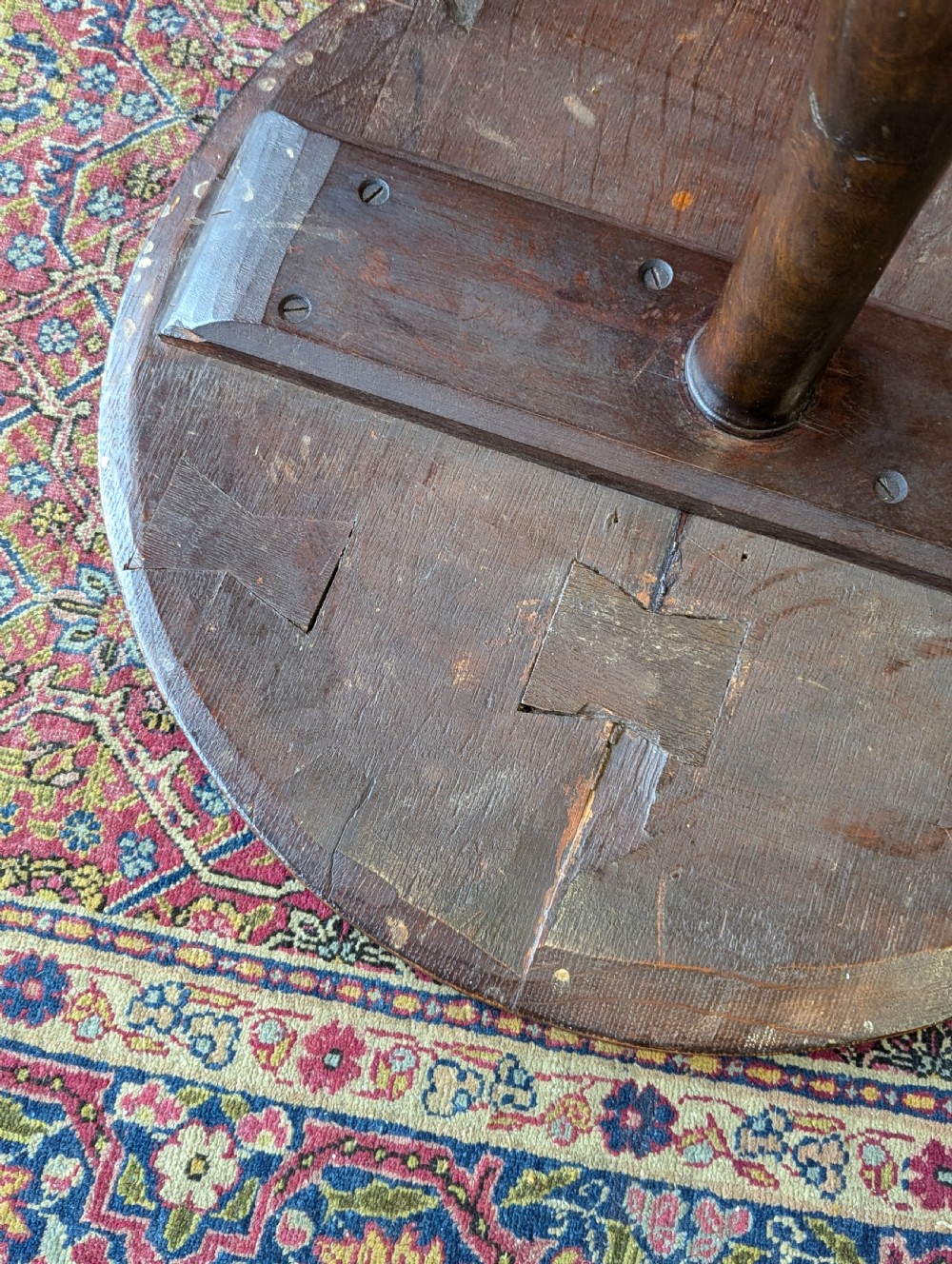 Antique 18th Century Georgian Oak Circular Pedestal Wine Table View IX