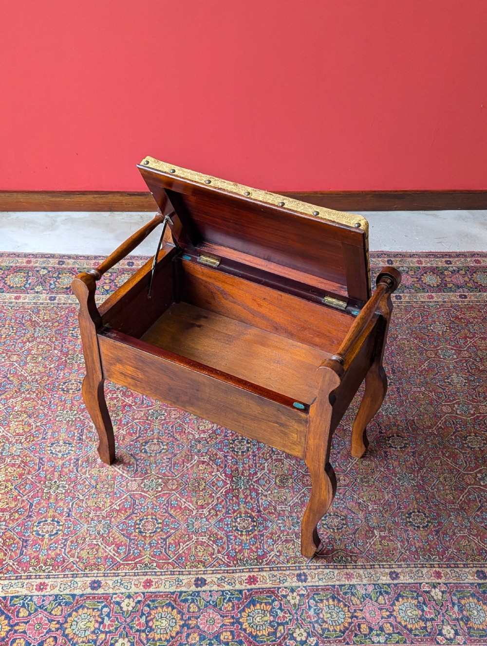 Antique Edwardian Arts & Crafts Mahogany Piano Stool with Storage View VIII