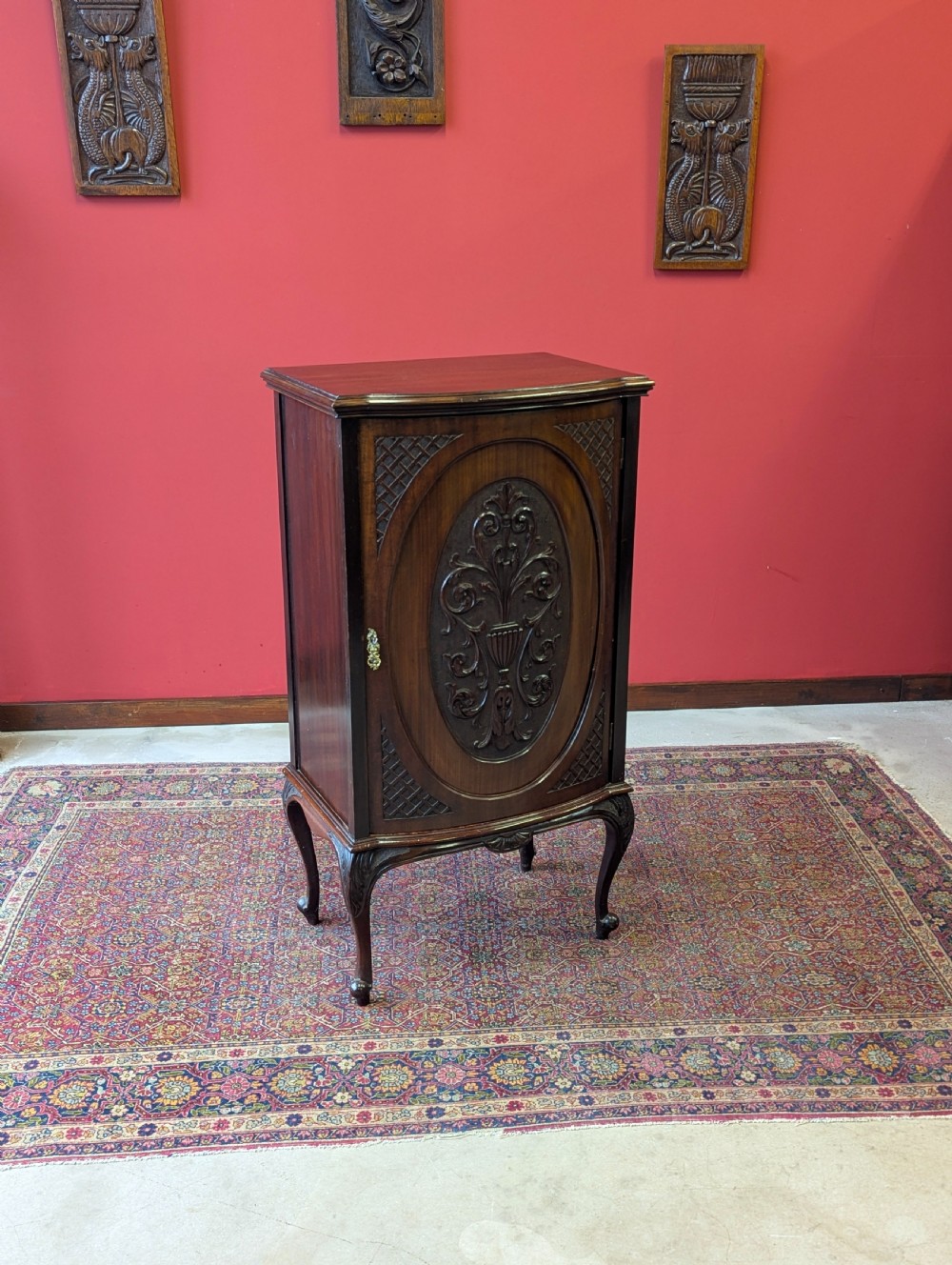 Antique Victorian Carved Mahogany Cupboard / Cabinet / Bedside
 View X