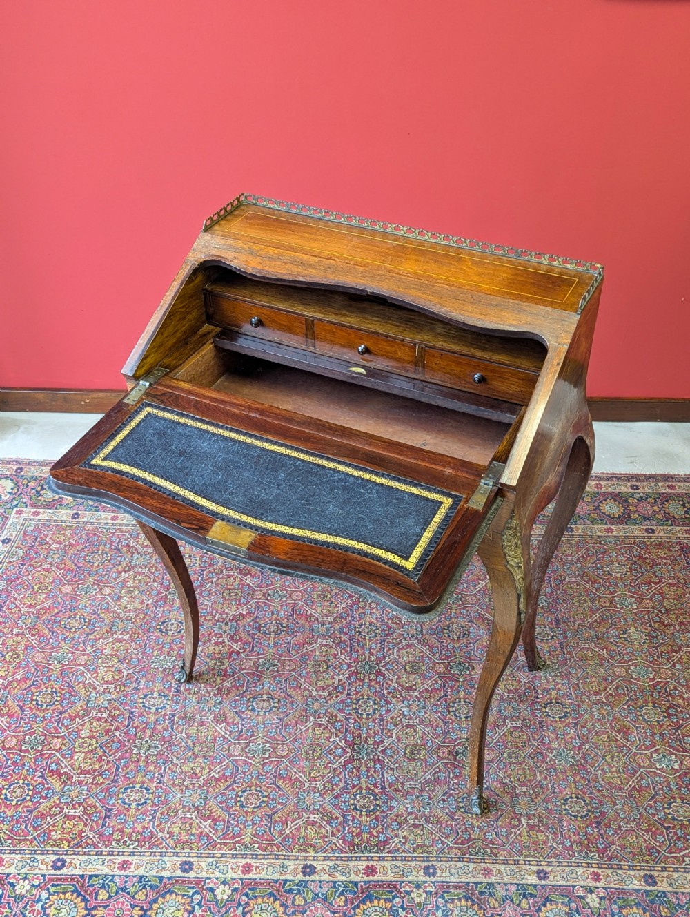Antique 19th Century French Rosewood Marquetry Bureau de Dame Desk View VIII