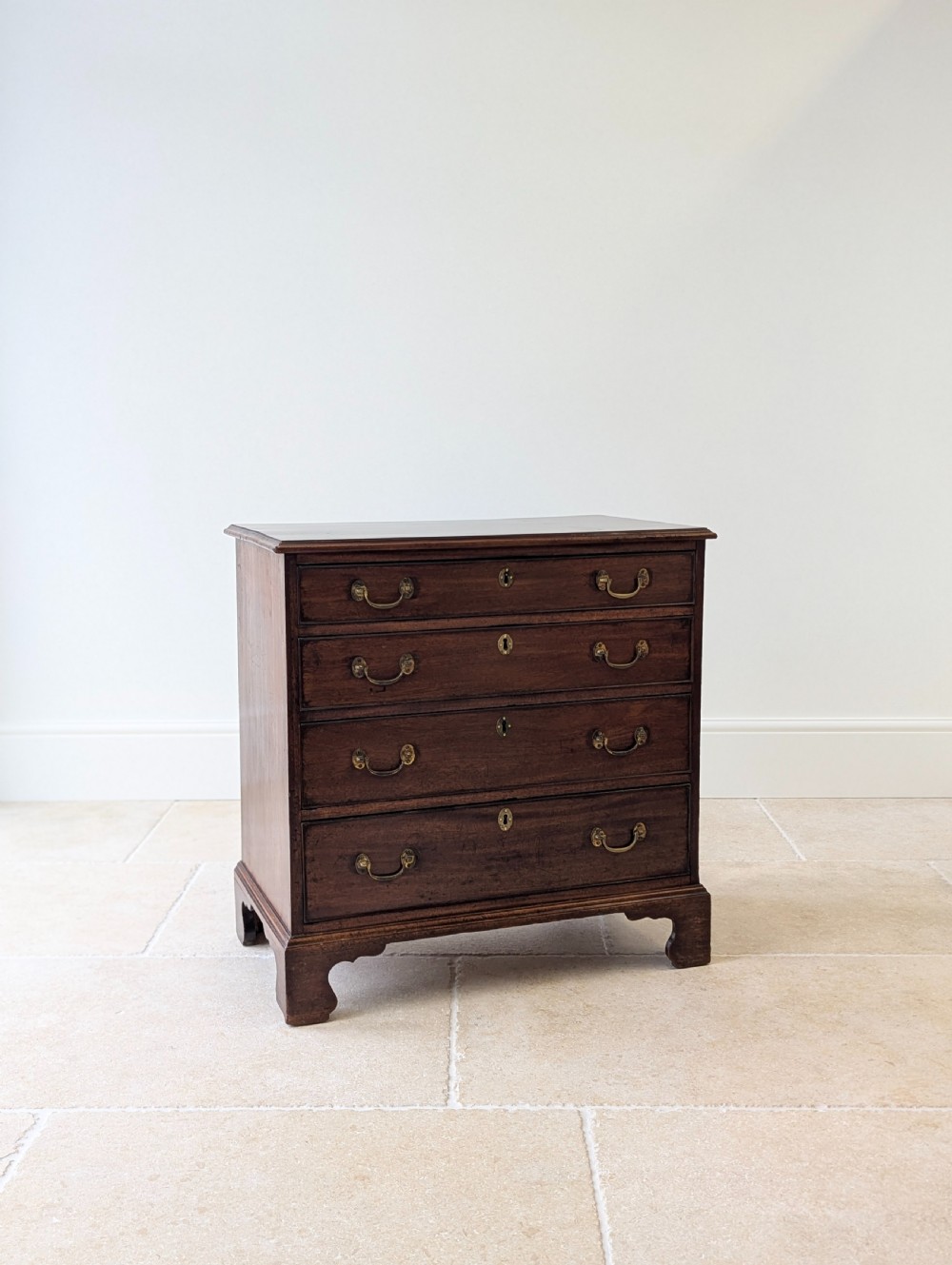 Antique George III Mahogany Chest of Drawers c.1800 View IV