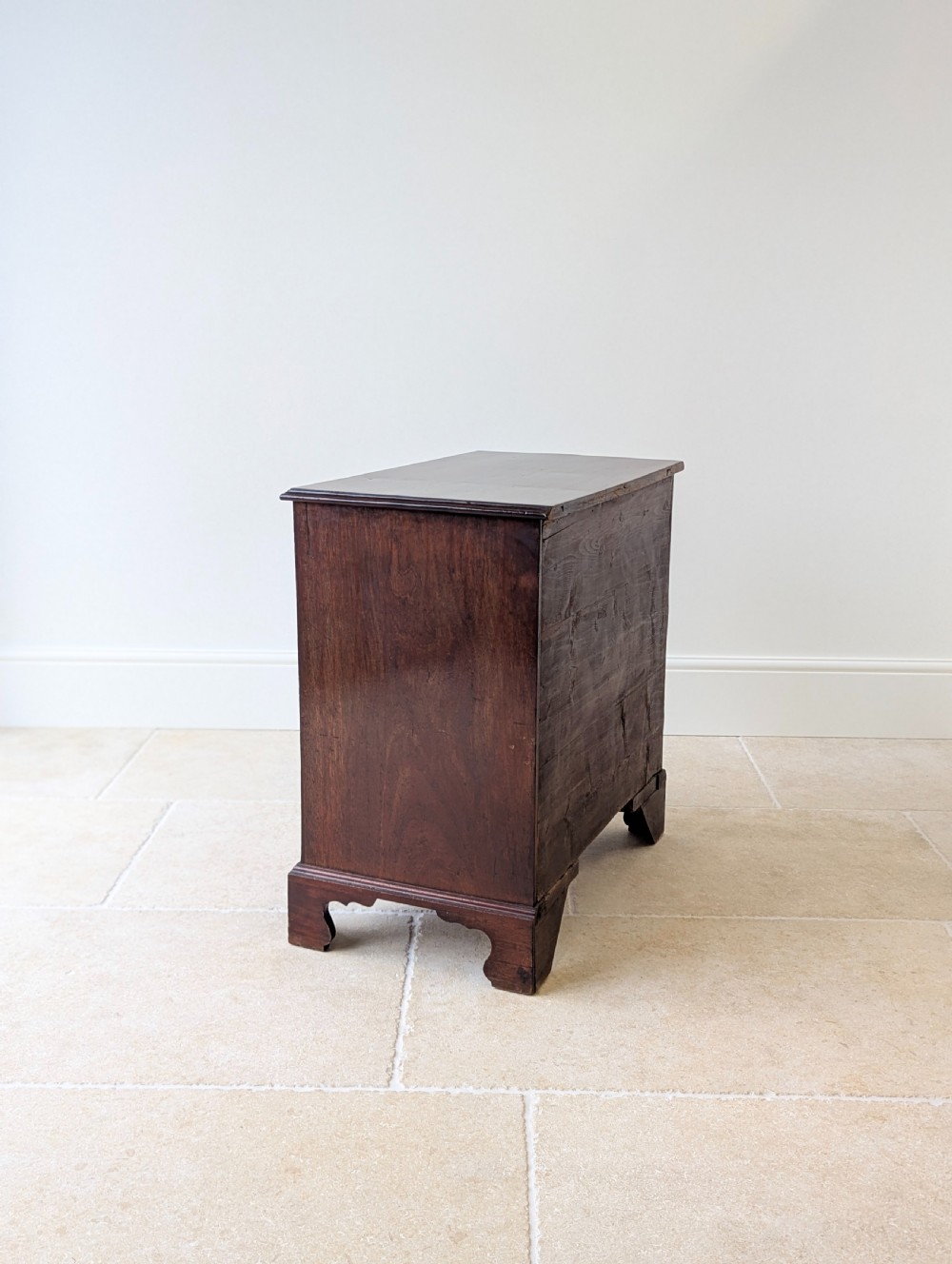 Antique George III Mahogany Chest of Drawers c.1800 View X