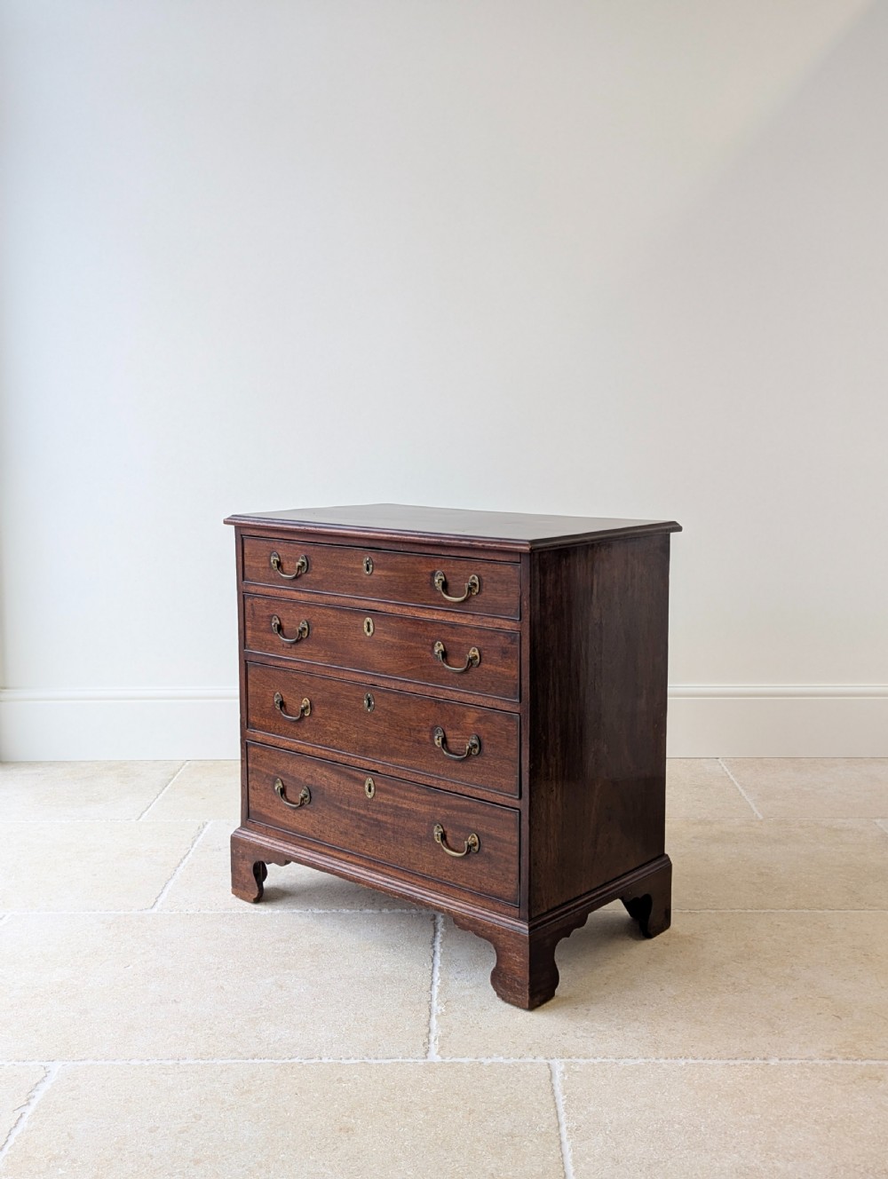Antique George III Mahogany Chest of Drawers c.1800 View XII