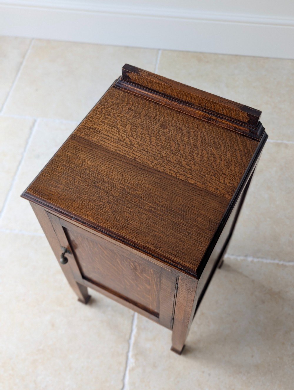 Antique Edwardian Arts & Crafts Oak Bedside Cabinet c.1910 View VIII