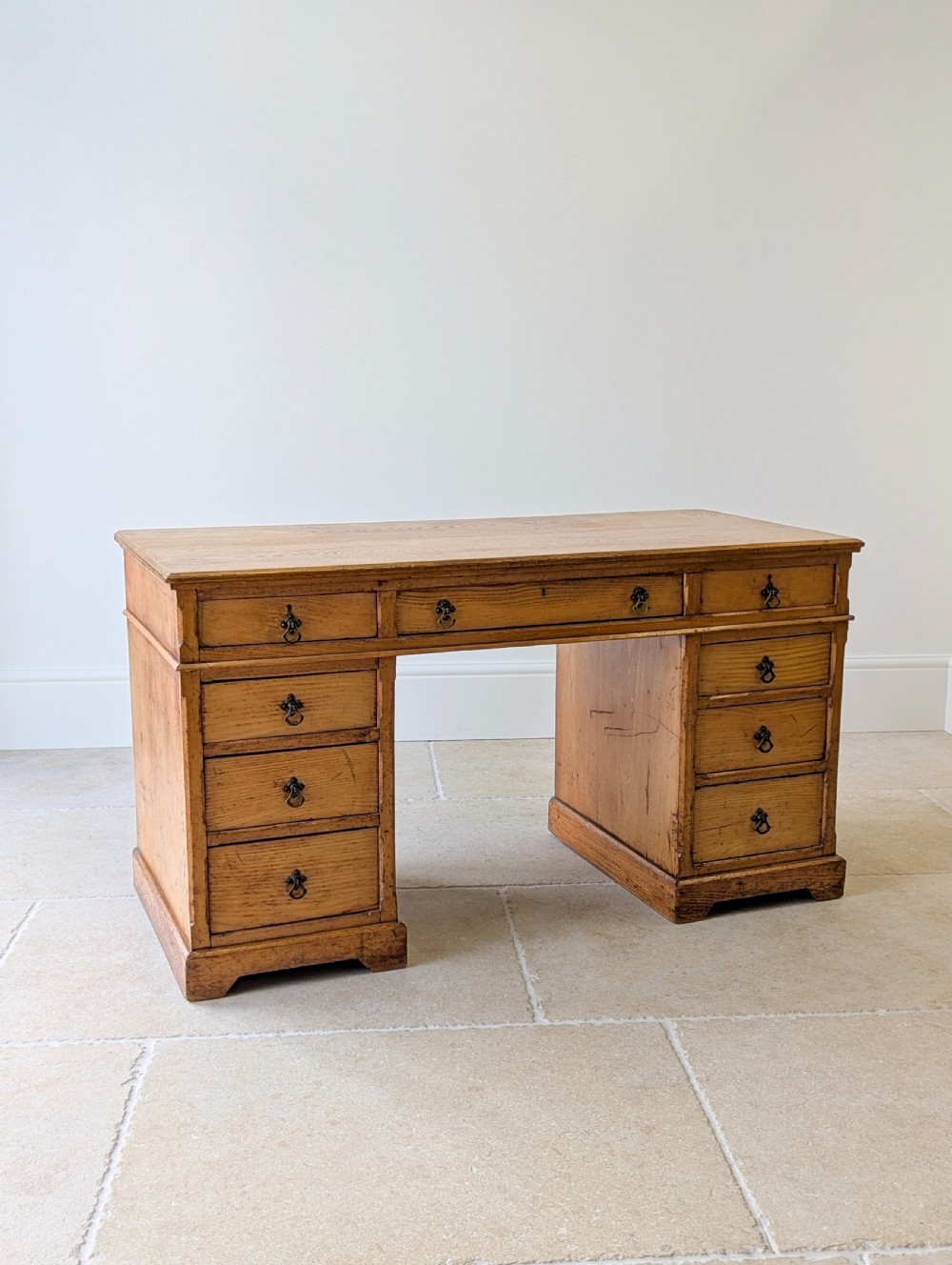 Antique Victorian Aesthetic Movement Solid Ash Pedestal Desk c.1880 View X
