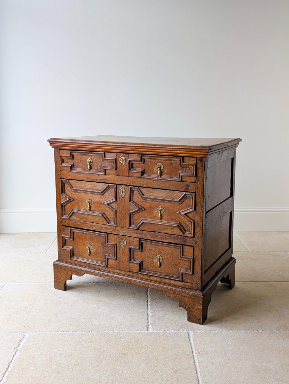 Antique Late 17th Century Oak Chest of Drawers c.1680