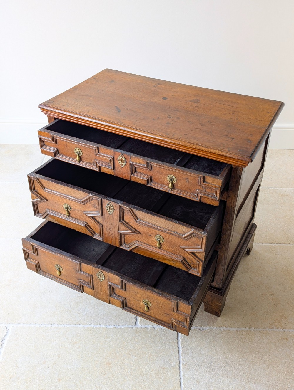 Antique Late 17th Century Oak Chest of Drawers c.1680 View XIV