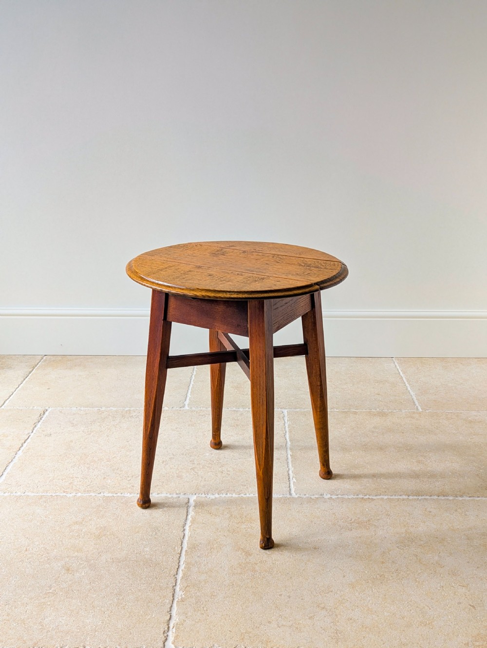 Antique Edwardian Oak Circular Pub Table by Gaskell & Chambers c.1910