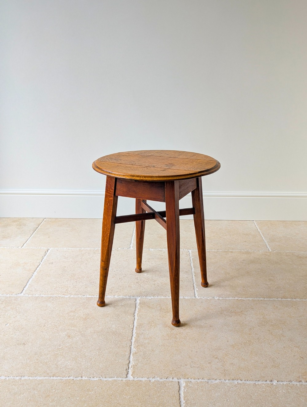 Antique Edwardian Oak Circular Pub Table by Gaskell & Chambers c.1910 View VIII
