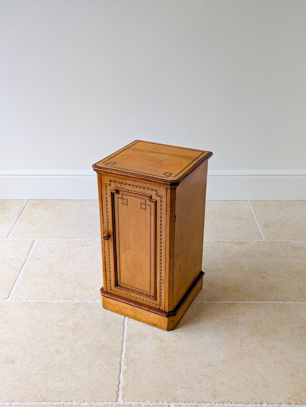 Antique Aesthetic Movement Satin Birch and Walnut Bedside Cabinet c.1890 View XII