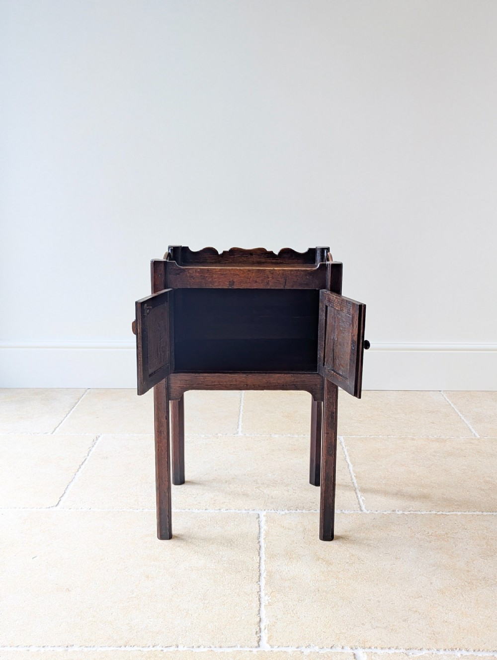 Antique Georgian Oak Bedside Cabinet c.1820 View IV