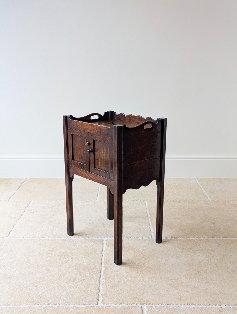 Antique Georgian Oak Bedside Cabinet c.1820 View IX